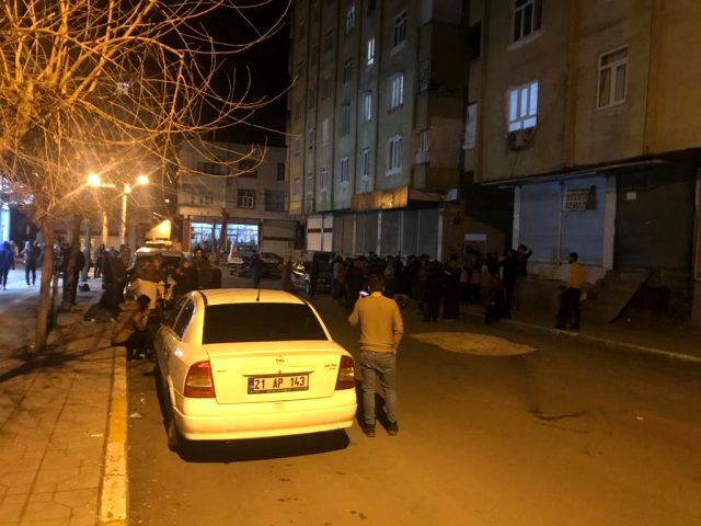 Elazığ’daki deprem Diyarbakır’da da hissedildi