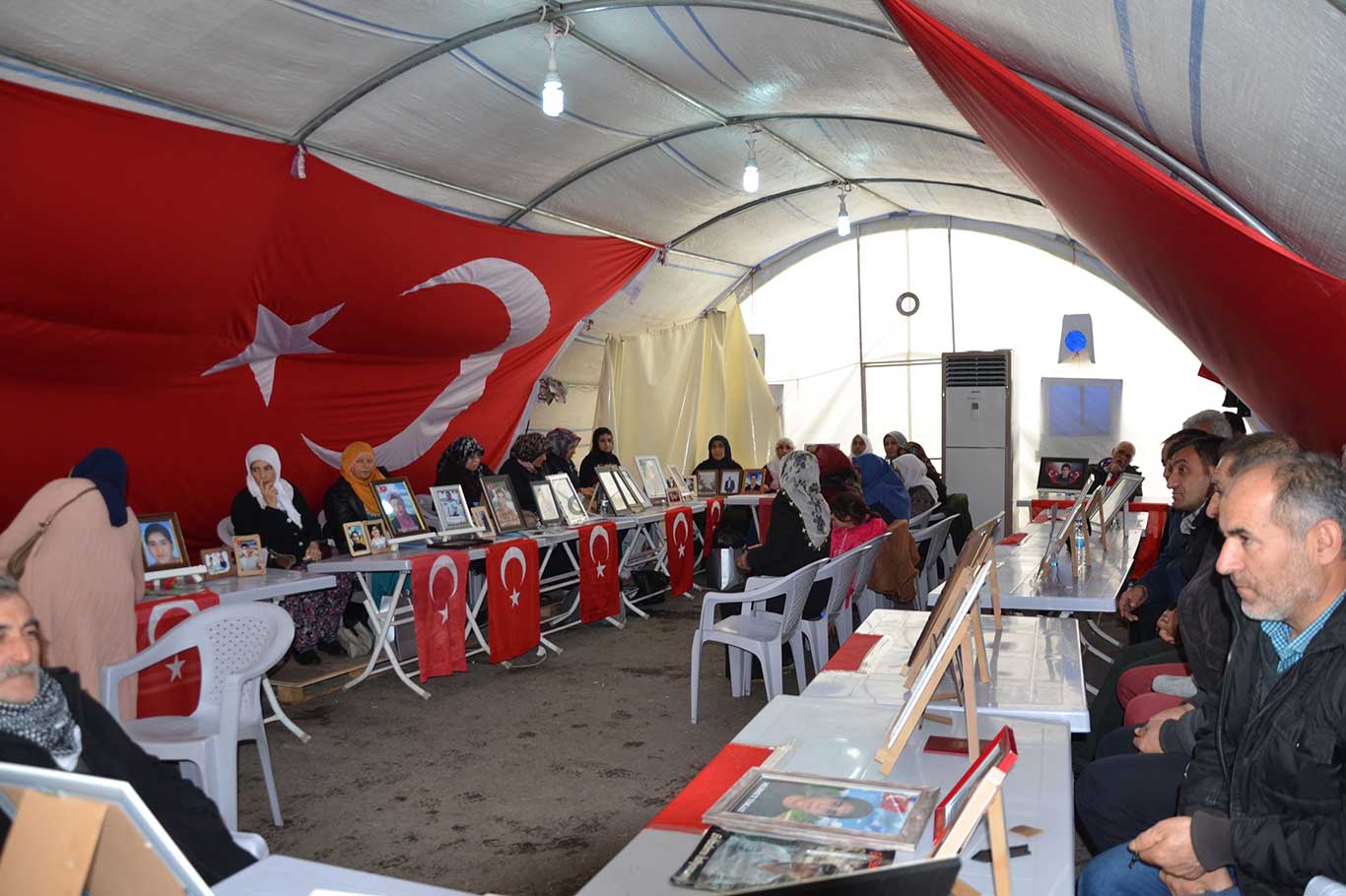 Nöbetteki aile sayısı 91’e yükseldi