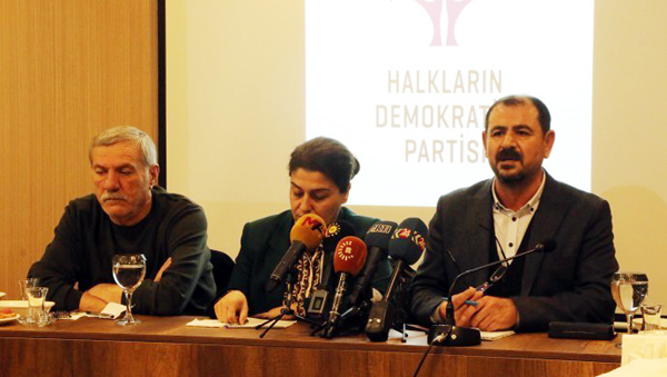 ‘DEMOKRASİ SİYASETİNDE ISRARCI OLACAĞIZ’