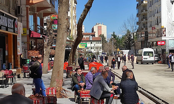 Sanat Sokağı eski günlerine dönüyor