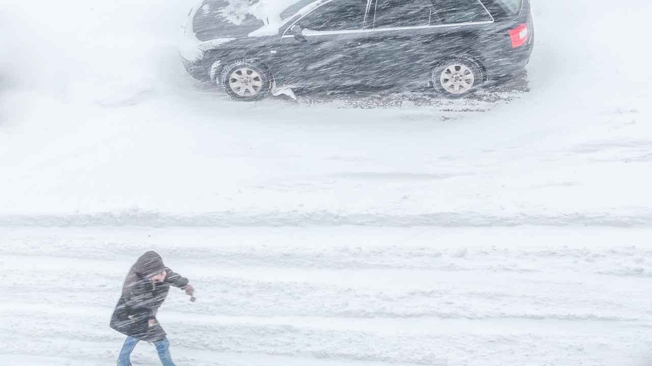 Meteoroloji Tarih Verdi: Diyarbakır'a Kar ve Fırtına Geliyor