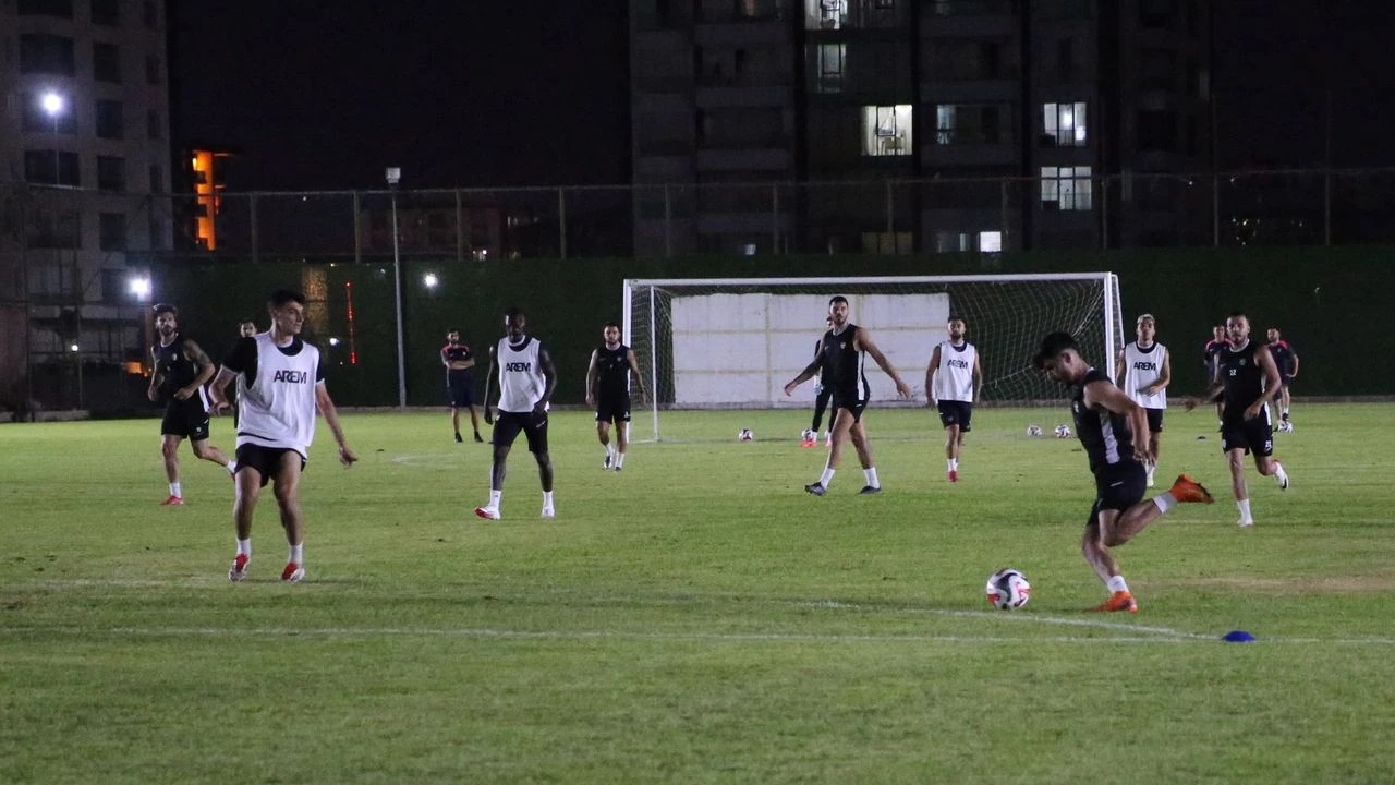 Amedspor, Pendikspor maçı öncesi hazırlıklara hız verdi