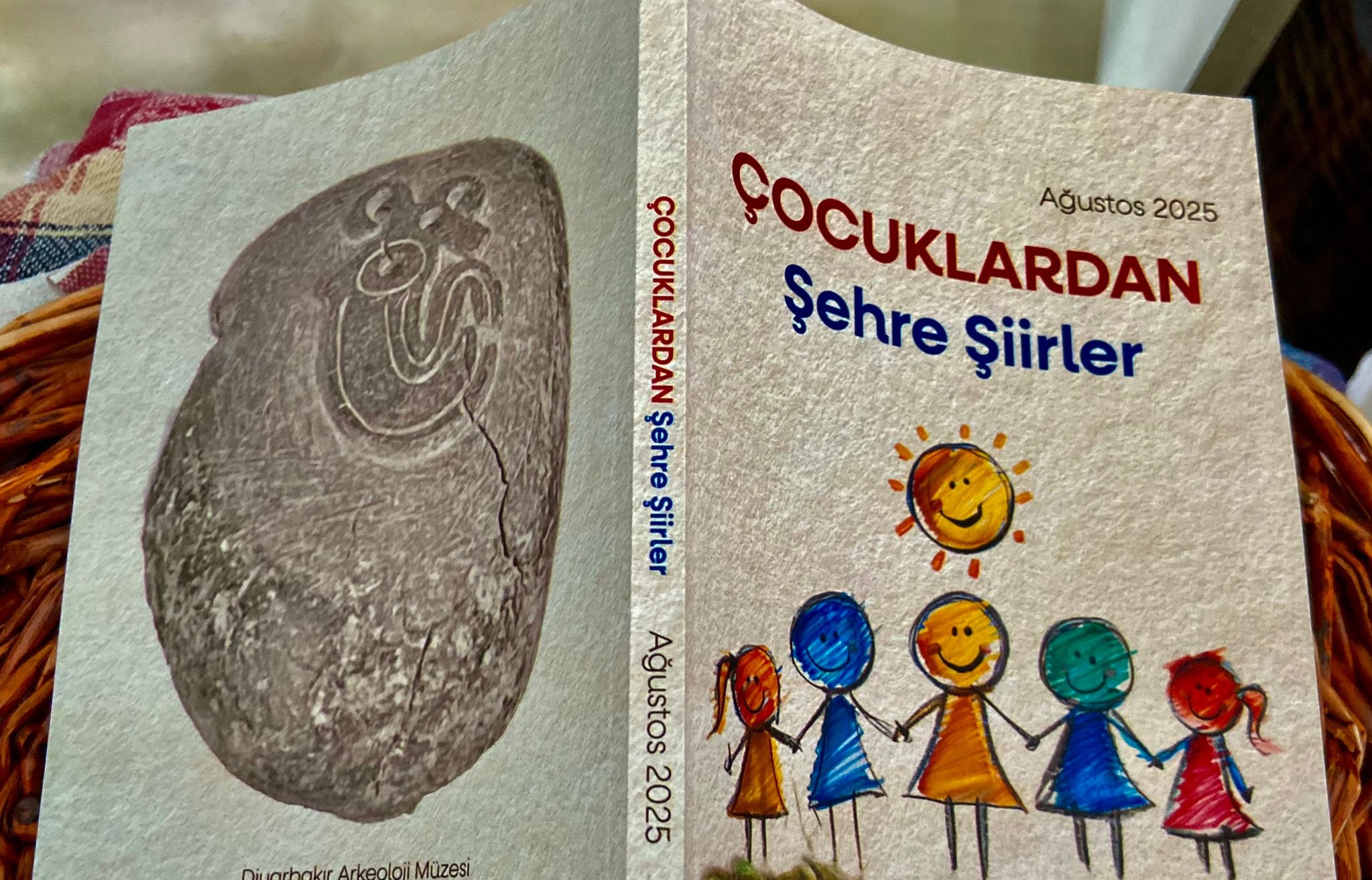 Diyarbakır’da çocuklar şiirle buluşuyor