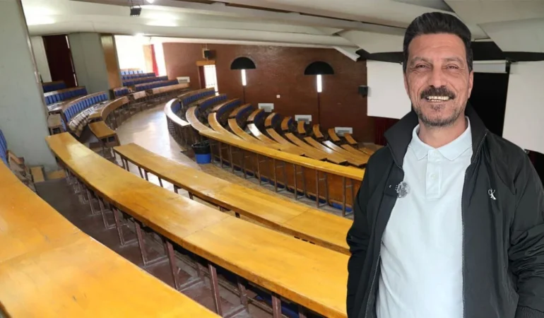 Diyarbakır'da bir vatandaş 53 yaşında hukuk fakültesini kazandı!