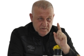 Amedspor'da Mesut Bakkal dönemi bitti!